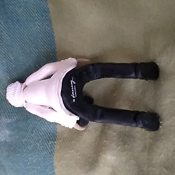 Diana Manning Shelf Sitter Limited Edition Doctor - Picture 3 of 12